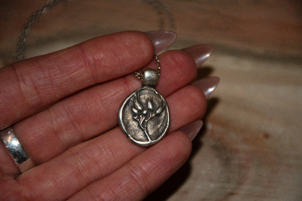 The Bloom Pendent - Sterling silver pendent with chain